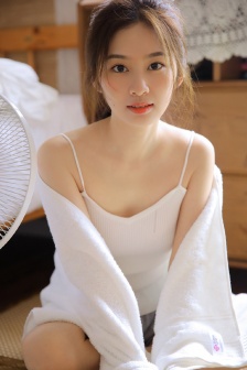 隔壁房间
